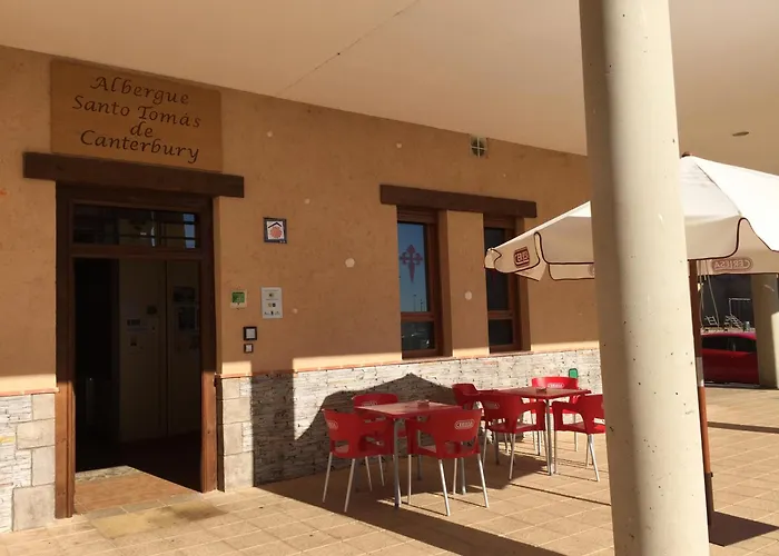 Santo Tomas De Canterbury אכסניה לאון