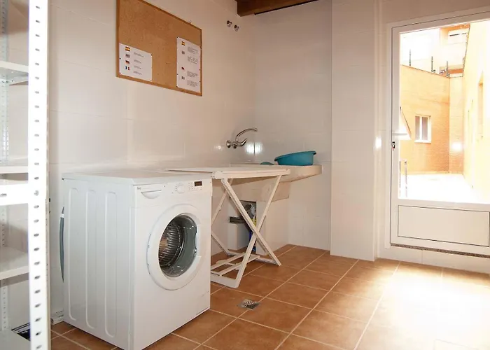 Santo Tomas De Canterbury אכסניה